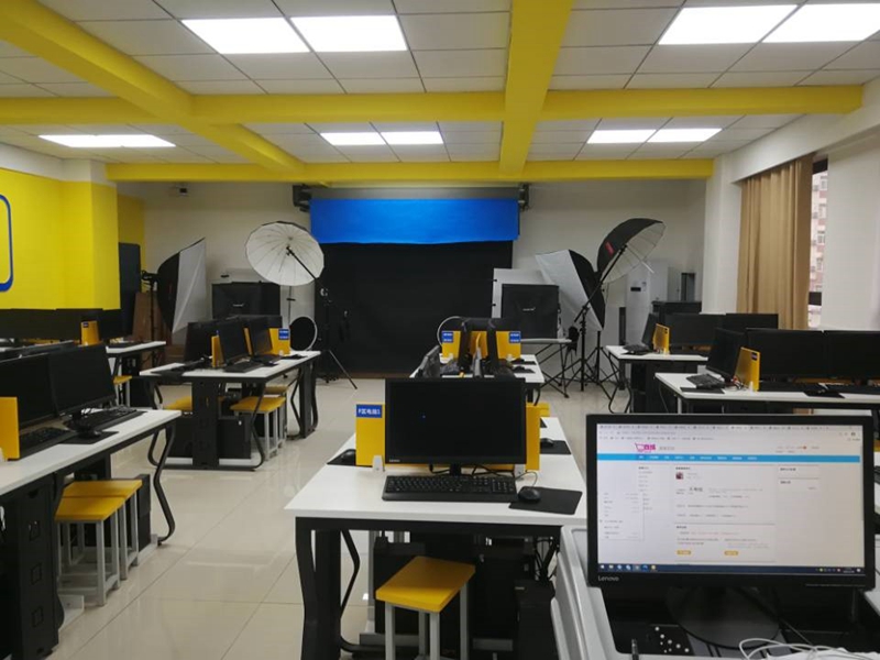 信息技術(shù)系軟件技術(shù)推廣服務(wù)的探索與實(shí)踐