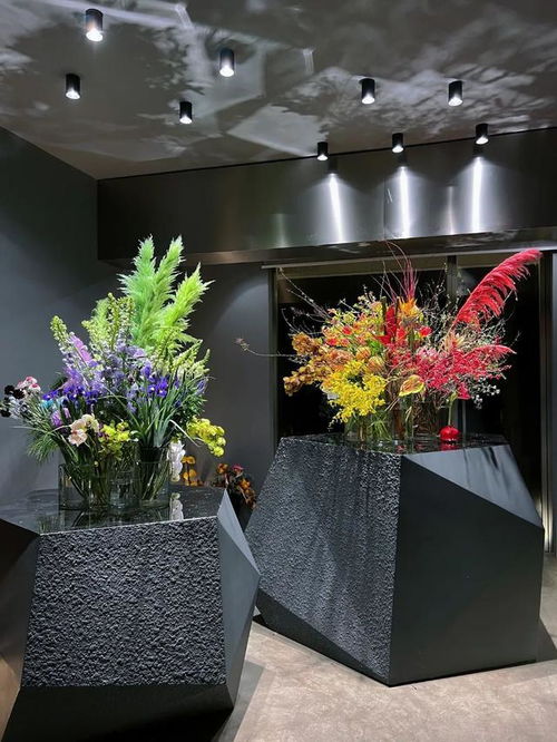 在武漢，他打造了一座治愈系花藝博物館 以高定花禮傳遞溫度，用專業教學培育行業新星